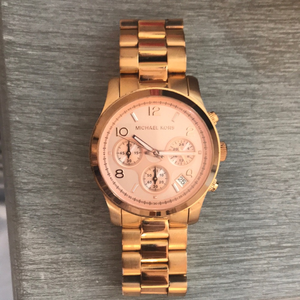 Michael Kors rose gold watch